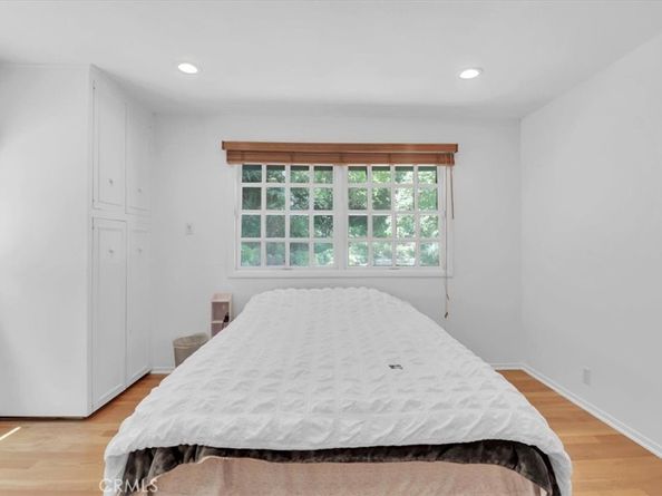 9466 Hidden Valley Place, Beverly Hills CA 90210
