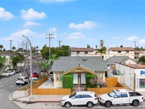 2703 7th Street, Long Beach CA 90804