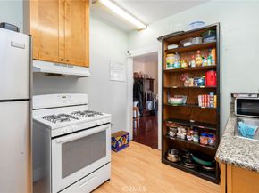 2703 7th Street, Long Beach CA 90804