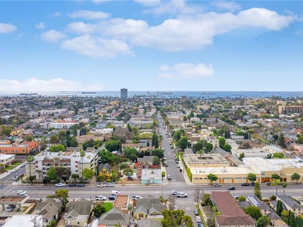 2703 7th Street, Long Beach CA 90804