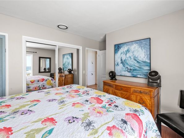 4210 The Strand, Manhattan Beach CA 90266