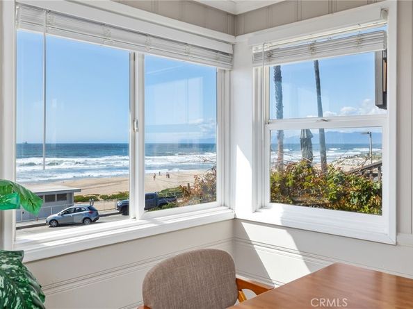 4210 The Strand, Manhattan Beach CA 90266