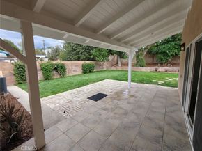 10556 Hillview, Chatsworth CA 91311