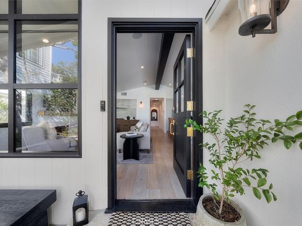 3212 N Poinsettia Avenue, Manhattan Beach CA 90266