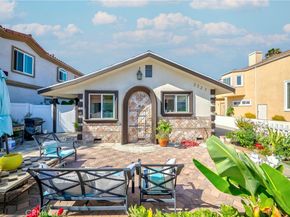 2227 Mathews Avenue, Redondo Beach CA 90278