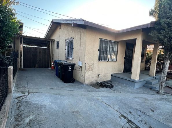1560 E 66th Street, Los Angeles CA 90001
