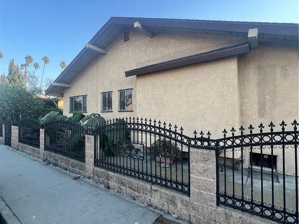 1560 E 66th Street, Los Angeles CA 90001