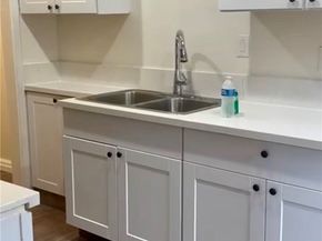 1560 E 66th Street, Los Angeles CA 90001