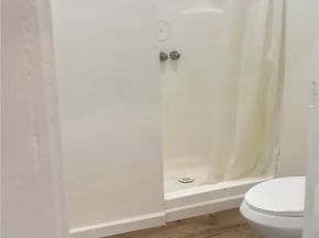 1560 E 66th Street, Los Angeles CA 90001