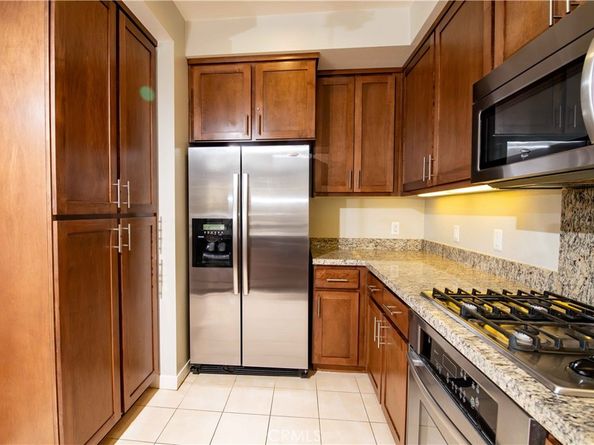 21301 Erwin Street 237, Woodland Hills CA 91367
