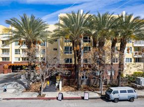 21301 Erwin Street 237, Woodland Hills CA 91367