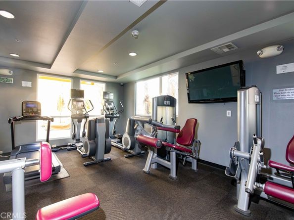 21301 Erwin Street 237, Woodland Hills CA 91367