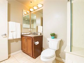 21301 Erwin Street 237, Woodland Hills CA 91367