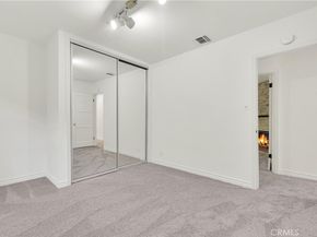5511 Noble Avenue, Sherman Oaks CA 91411