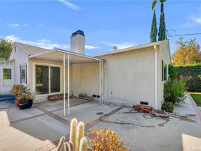 5511 Noble Avenue, Sherman Oaks CA 91411