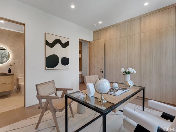 13024 Bloomfield Street, Studio City CA 91604