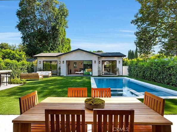 13024 Bloomfield Street, Studio City CA 91604