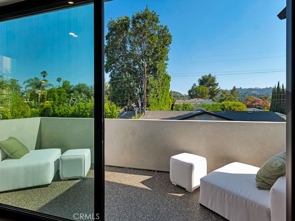 13024 Bloomfield Street, Studio City CA 91604