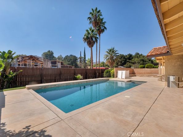 9835 Nevada Avenue, Chatsworth CA 91311