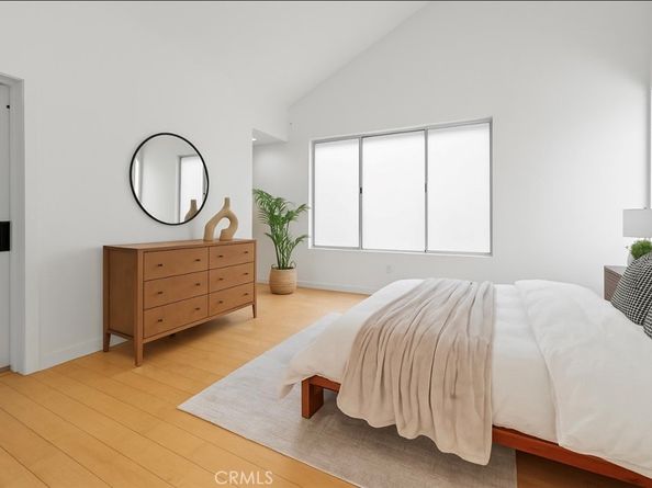 1040 N Curson Avenue 3, West Hollywood CA 90046