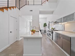 1040 N Curson Avenue 3, West Hollywood CA 90046