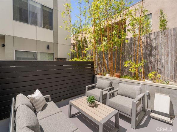 1040 N Curson Avenue 3, West Hollywood CA 90046