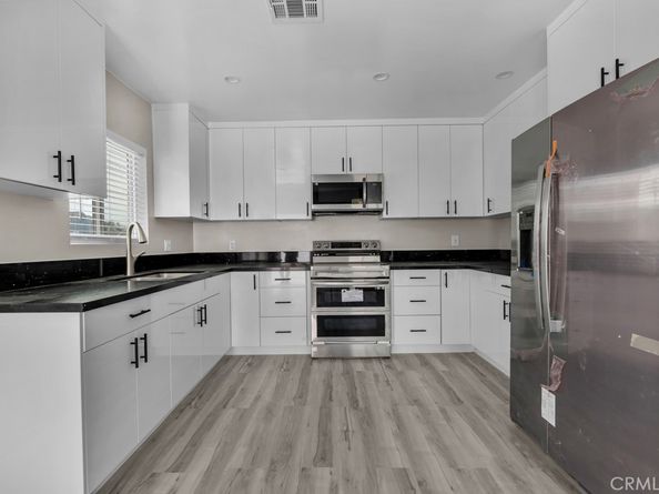 7005 Orion Avenue, Van Nuys CA 91406