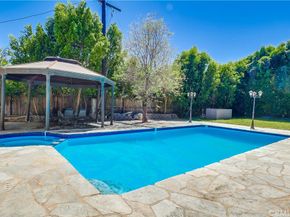 4725 Morella Avenue, Valley Village CA 91607