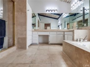 4725 Morella Avenue, Valley Village CA 91607