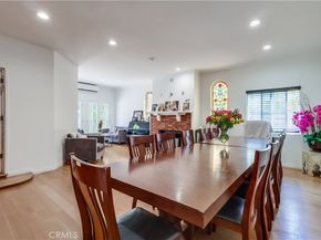 4725 Morella Avenue, Valley Village CA 91607