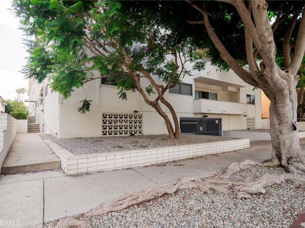 8710 Delgany Avenue 15, Playa Del Rey CA 90293