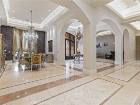 4555 Winnetka Avenue, Woodland Hills CA 91364