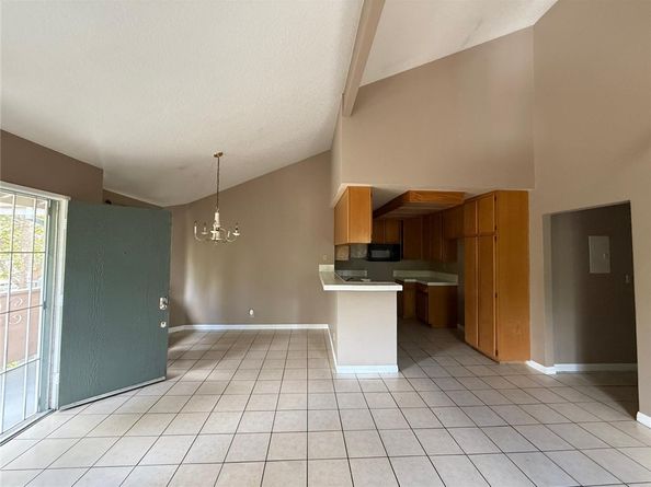13144 Bromont Avenue 42, Sylmar CA 91342