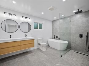 14328 Emelita Street, Sherman Oaks CA 91401
