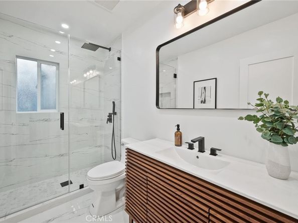 14328 Emelita Street, Sherman Oaks CA 91401