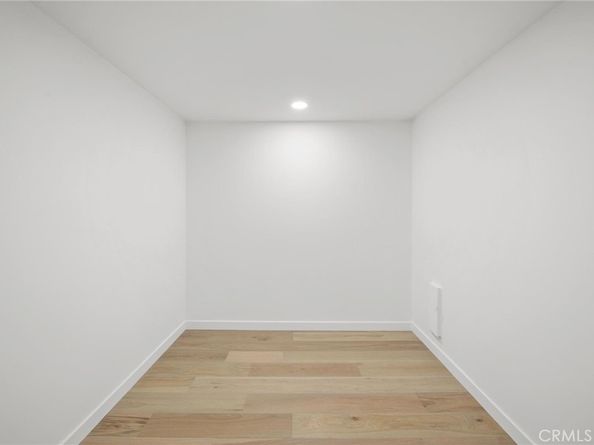 14328 Emelita Street, Sherman Oaks CA 91401