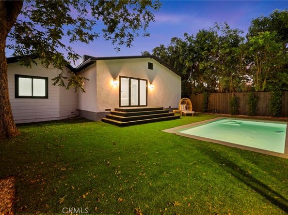 14328 Emelita Street, Sherman Oaks CA 91401