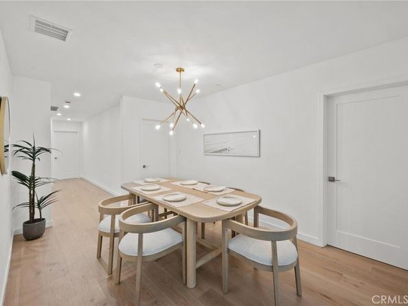 14328 Emelita Street, Sherman Oaks CA 91401
