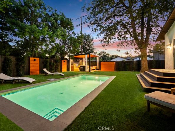 14328 Emelita Street, Sherman Oaks CA 91401