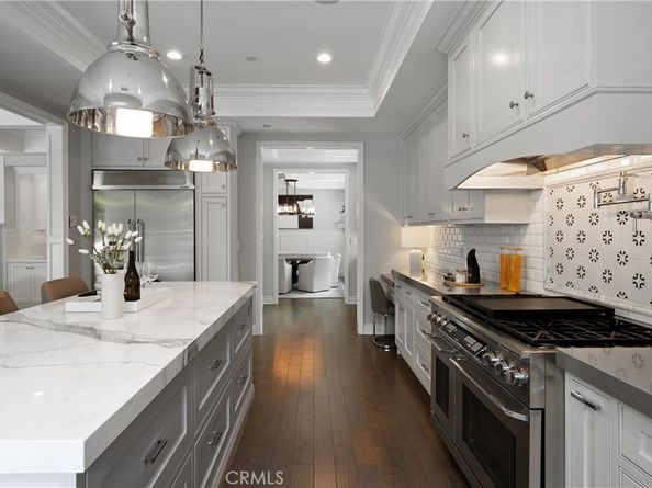 3743 Mound View Avenue, Studio City CA 91604