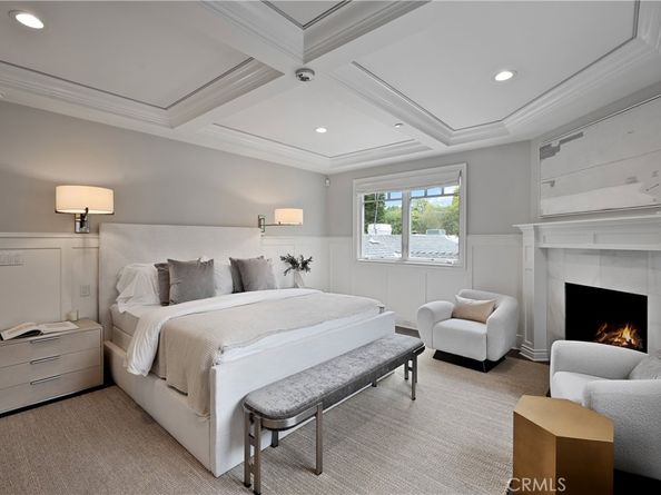 3743 Mound View Avenue, Studio City CA 91604