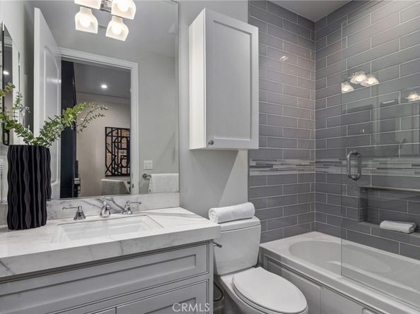 3743 Mound View Avenue, Studio City CA 91604