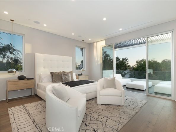 627 N Vista Street, Los Angeles CA 90036