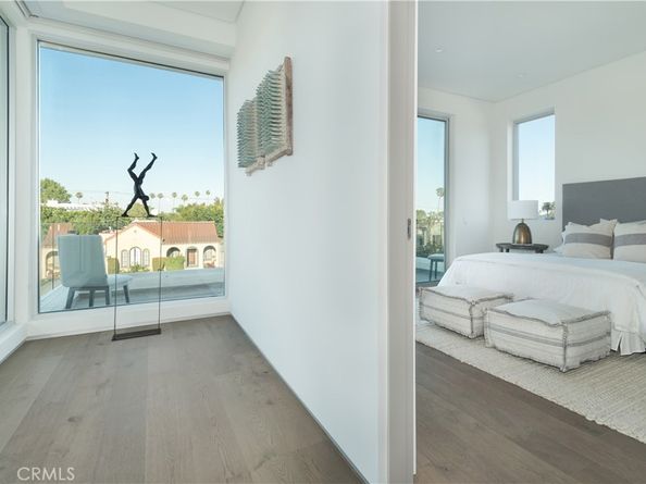 627 N Vista Street, Los Angeles CA 90036