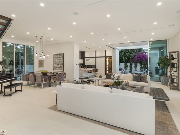 627 N Vista Street, Los Angeles CA 90036