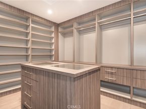 627 N Vista Street, Los Angeles CA 90036