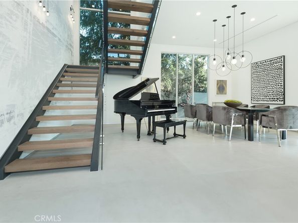 627 N Vista Street, Los Angeles CA 90036