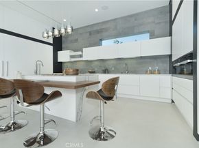 627 N Vista Street, Los Angeles CA 90036