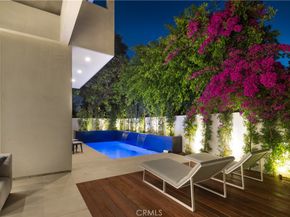 627 N Vista Street, Los Angeles CA 90036