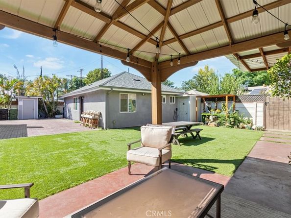 15657 15657 Devonshire, Granada Hills CA 91344